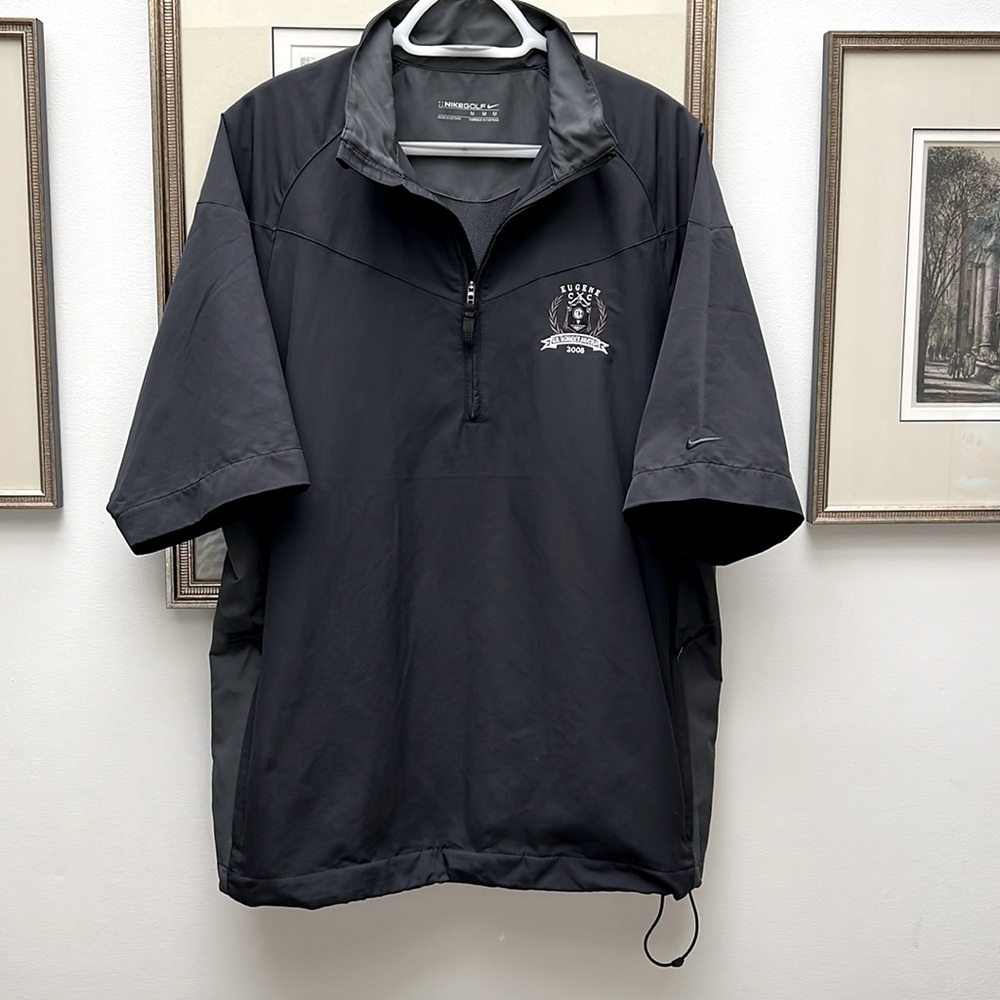 Men’s Nike golf short sleeve windbreaker